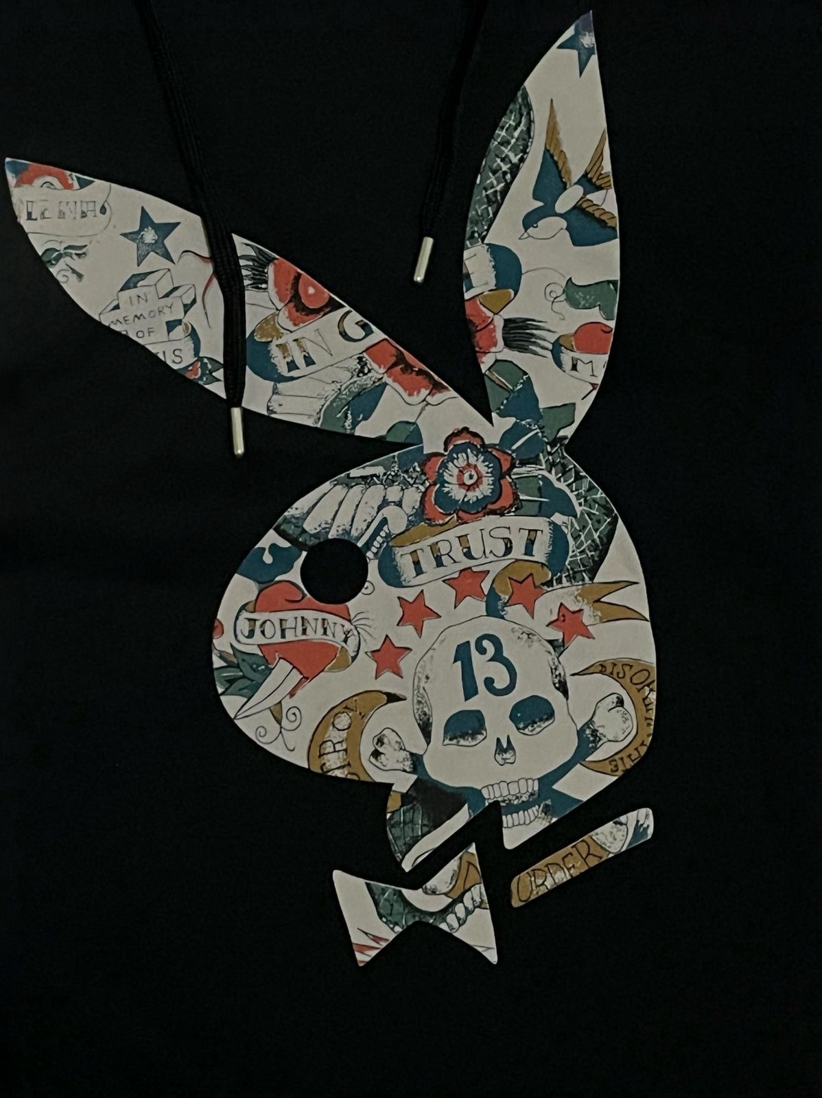 Hoodie Playboy® x John Richmond – Tattoo Skull Edition